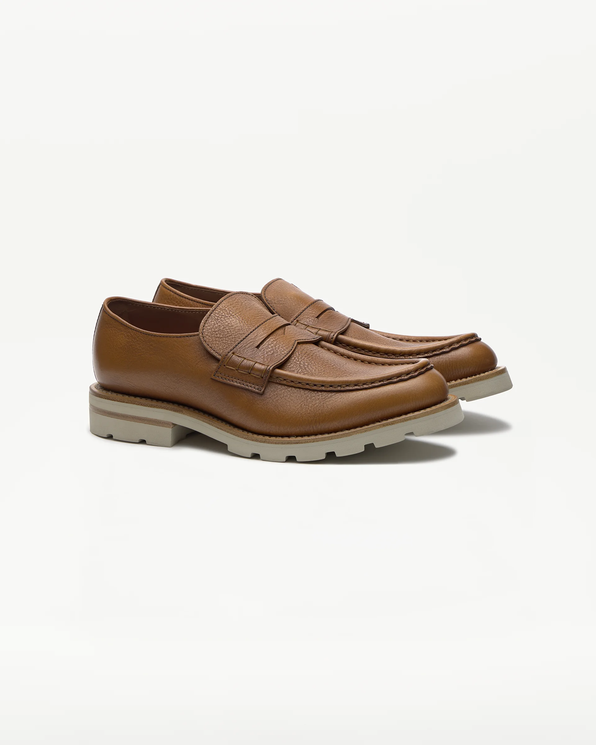 Lottusse Murphy Loafer — vista lateral, sola Goodyear Welt